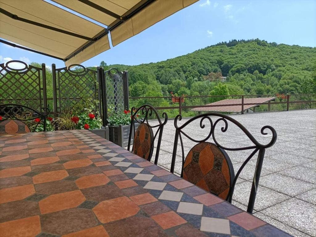 Favetto Family Ranch Panzió Rueglio Kültér fotó